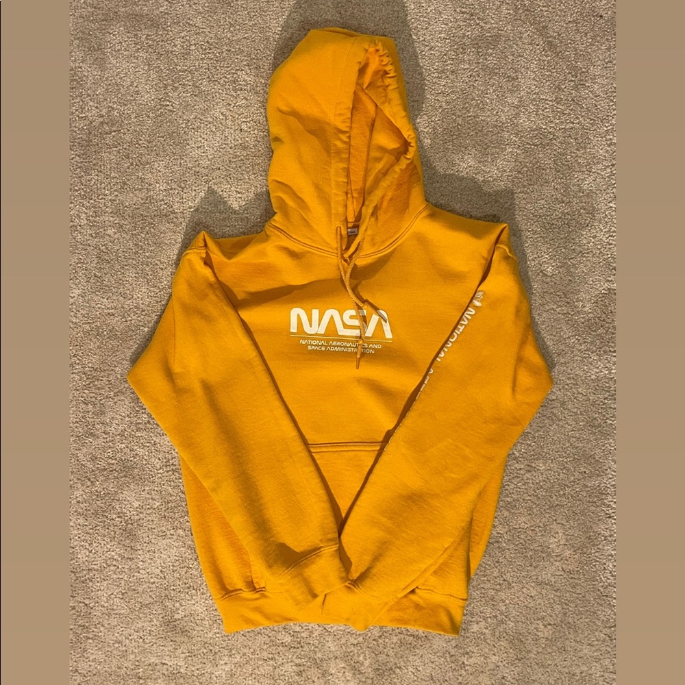 Marshalls NASA men’s S yellow drawstring hoodie